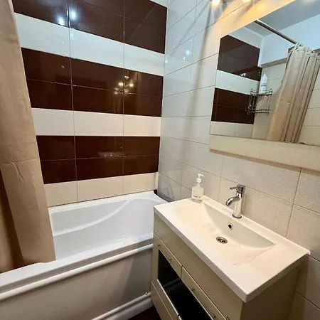 아파트 Modern Escape Near Old Town 부쿠레슈티